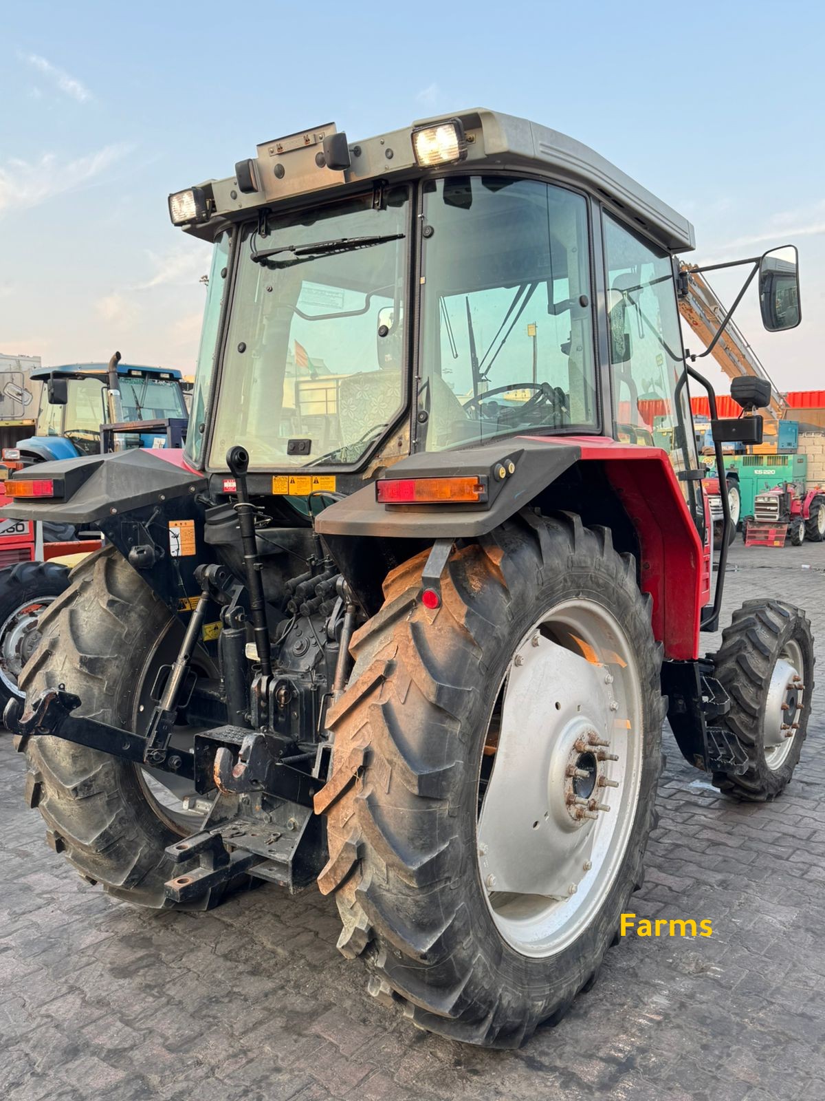 جرار ماسي فيرغسون 6130 من الجرارات القوية وال